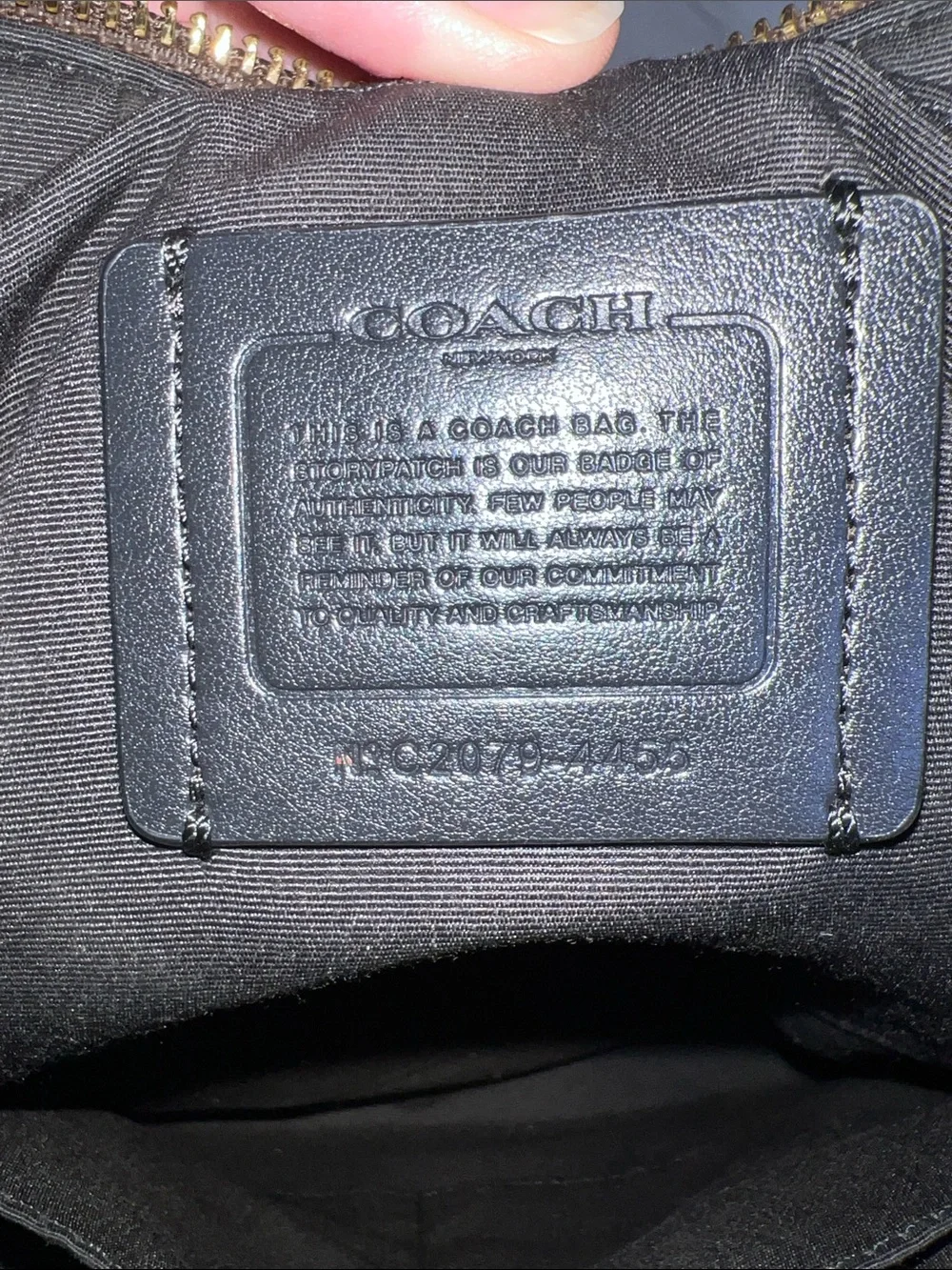 Coach 2020 Zip Top Tote Signature Canvas